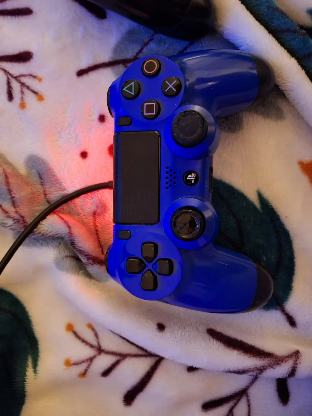 Sony Playstation 4 With Controller